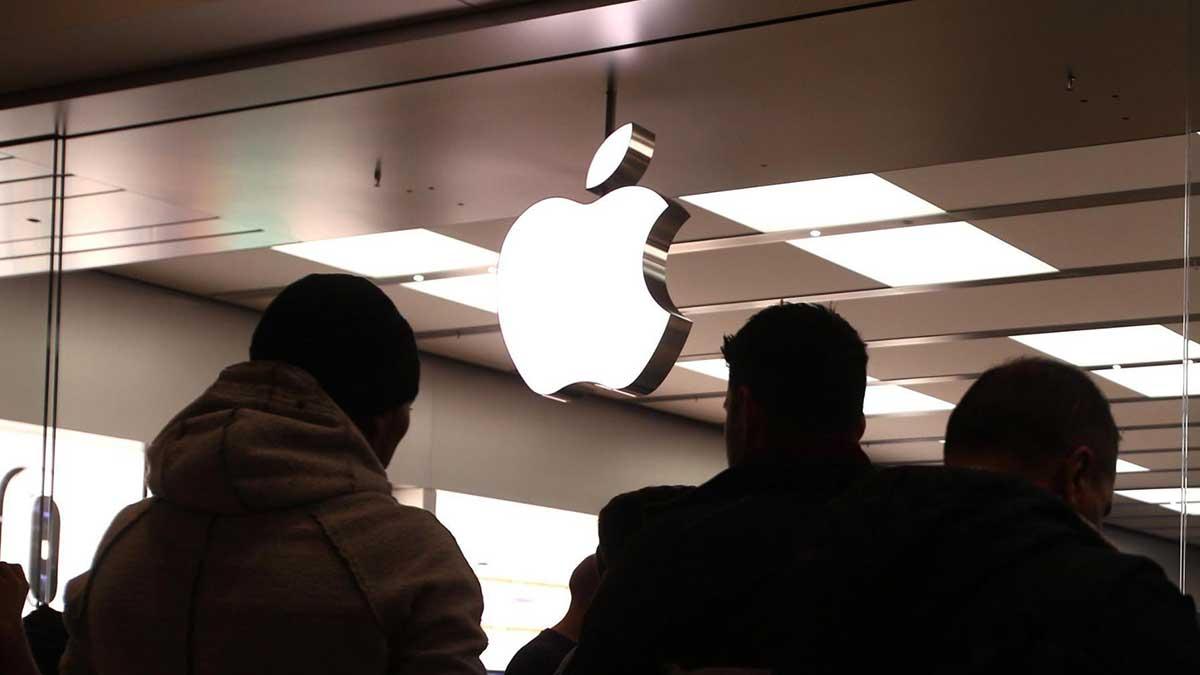 Apple har gjort sig skyldiga till såväl förstörande av egendom som bedrägeri