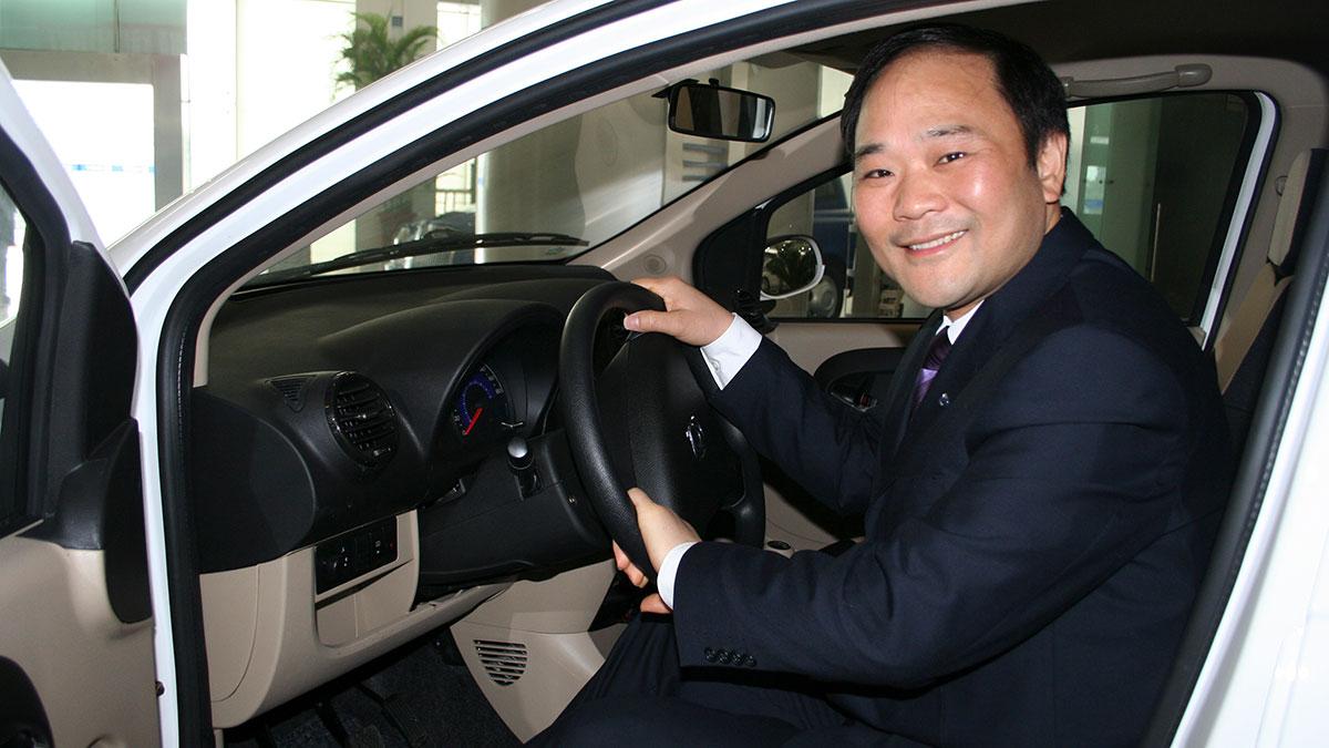 Det går ingen nöd på Volvo Cars ägare och styrelseordförande Li Shufu
