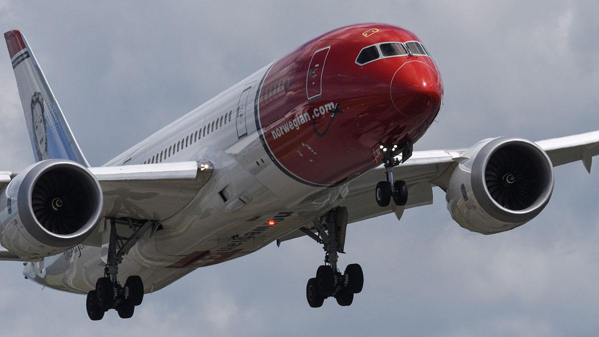 Hårt coronadrabbade Norwegians nyemission har fått ett rejält lyft och övertecknats flera gånger om, enligt flygbolaget. (Foto: TT)