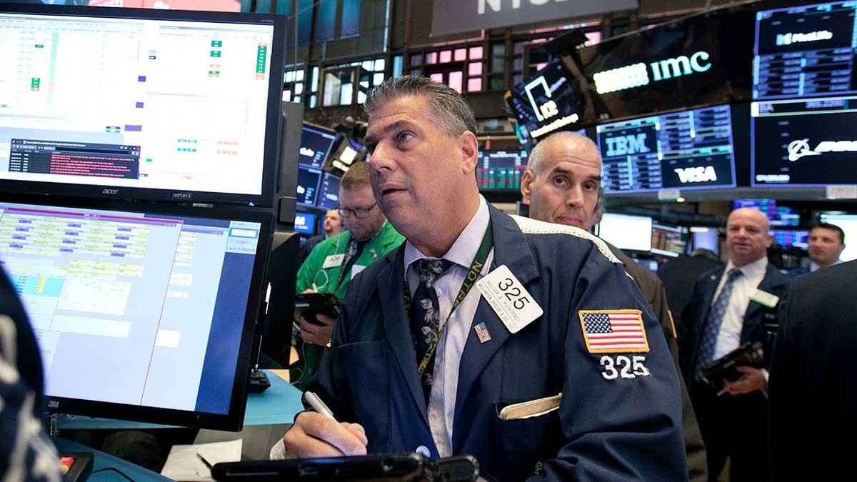 New York-börserna hade en svängig dag på torsdagen, som slutade med breda nedgångar. (Foto: TT)