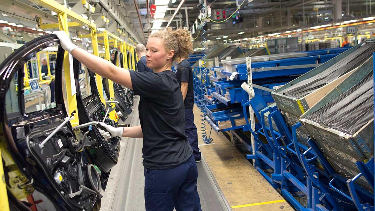 Volvo Cars anställer 700-800 personer