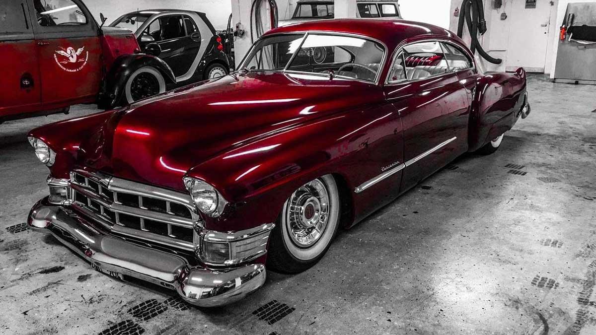 Priset på den här coola och ursnygga amerikanaren, en ombyggd Cadillac med tillverkningsår 1949, är drygt 1,2 miljoner kronor. (Foto: Blocket)