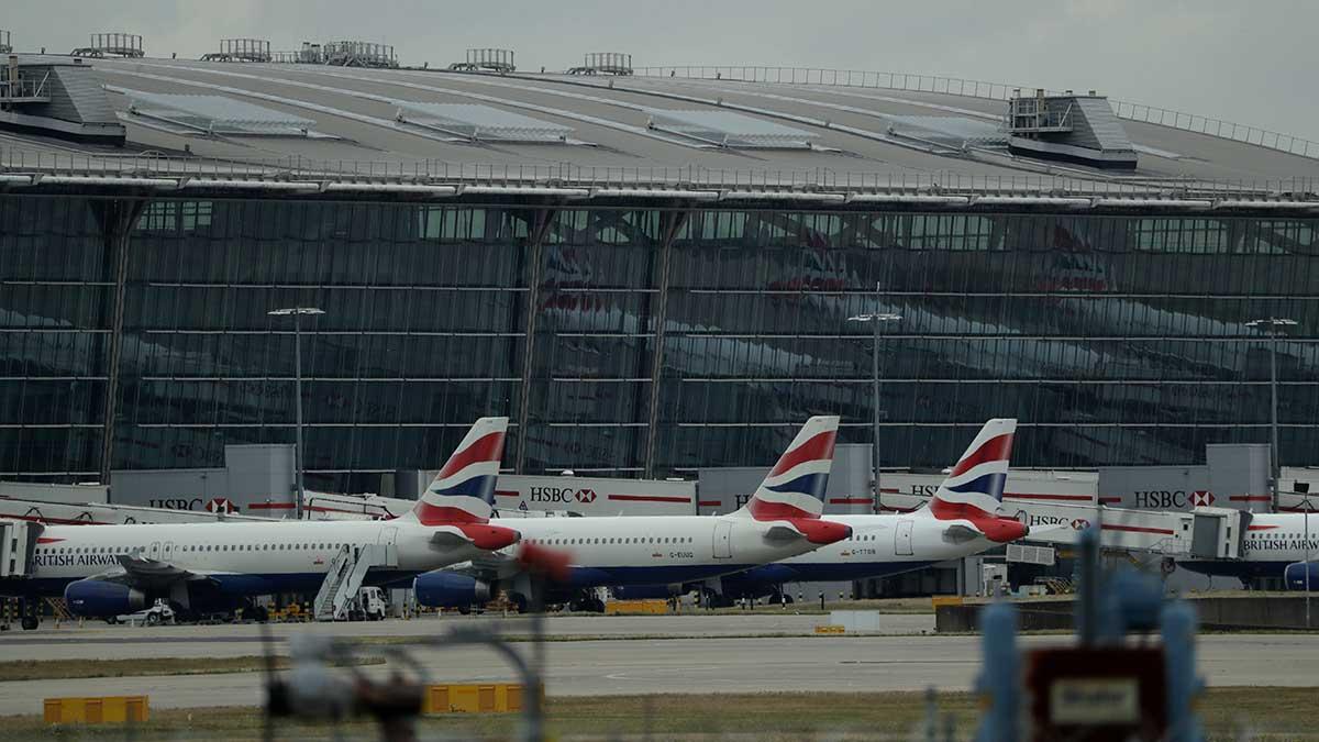 British Airways stoppar bokningar av direktflyg mellan London och Peking samt Shanghai. (Foto: TT)