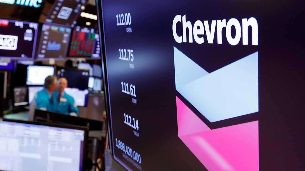 Oljebolaget Chevron gör nedskrivningar på 10-11 miljarder dollar i det fjärde kvartalet. (Foto: TT)
