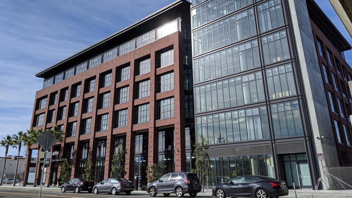 Fintechbolaget Stripes huvudkontor i San Fransisco, USA. T. Rowe Price Group har sänkt sin värdering för betalningsbolaget Stripe på grund av att den snabba nedgången för teknikaktier fortsätter.