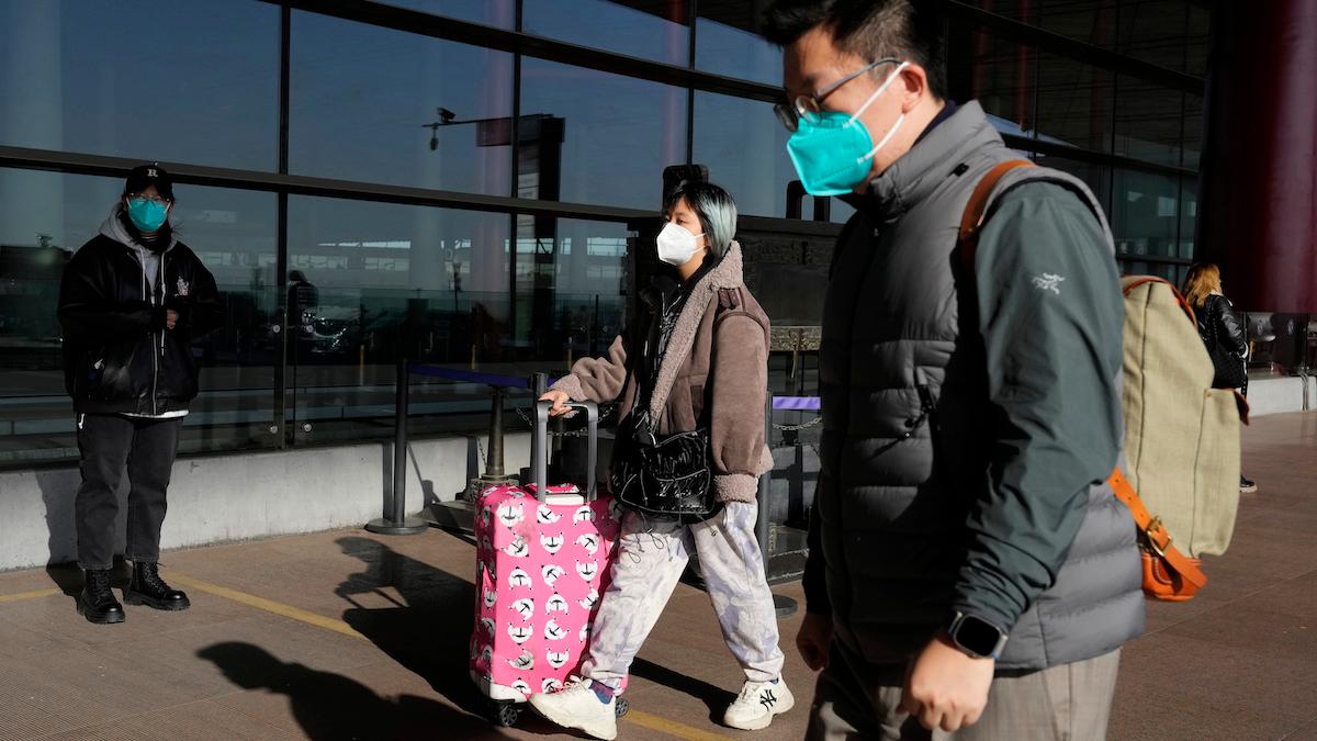 I Kina kan folk nu resa utan att spåras av appen "resplankod" som avaktiverades i natt