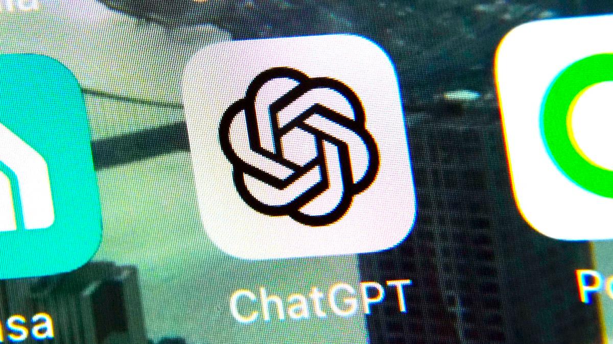 På torsdag introducerades ChatGPT-appen för Apples operativsystem i USA, samtidigt begränsar Apple användandet av AI-verktyget för vissa anställda