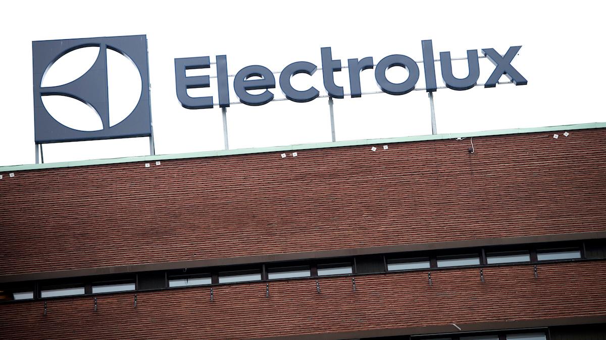 Electrolux rapporterar ett mycket lägre rörelseresultat än väntat för det andra kvartalet