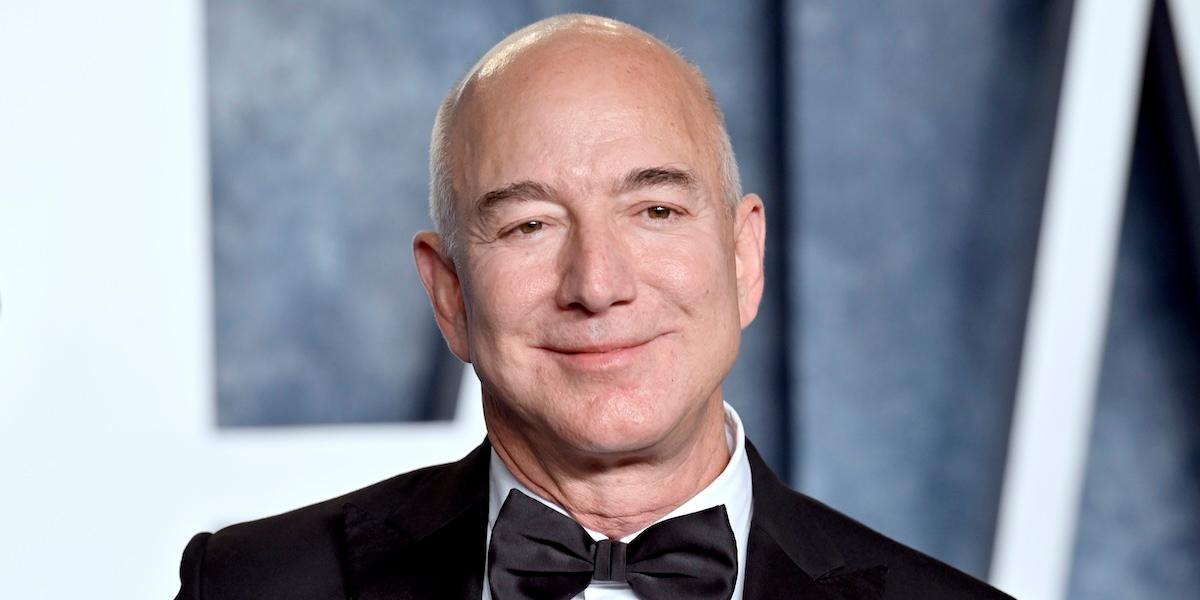 Jeff Bezos trivs i Florida, för där växer hans förmögenhet ännu mer.