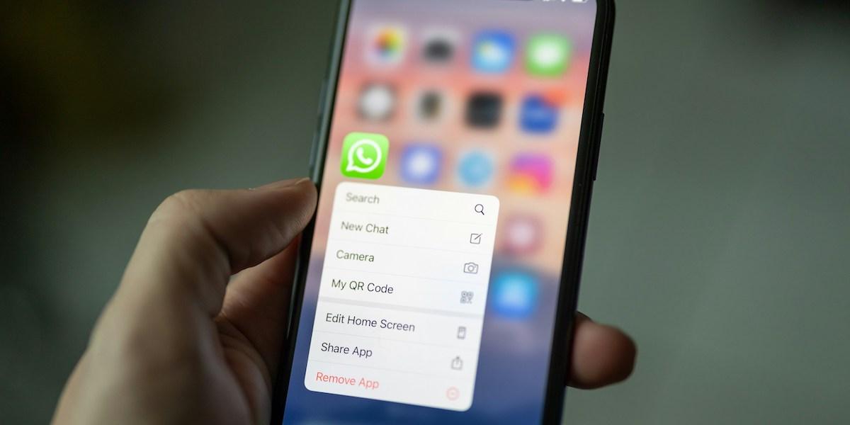 Apple tar bort flera sociala medier från sin appbutik i Kina, däribland WhatsApp