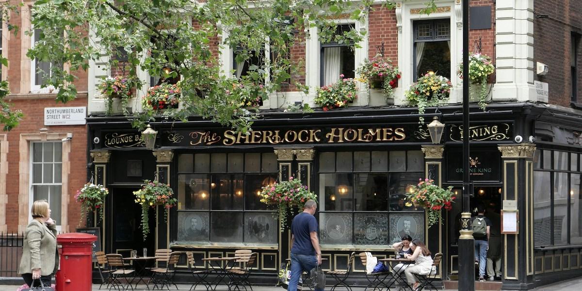 Sherlock Holmes-manuskriptet väntas gå för miljoner på auktion