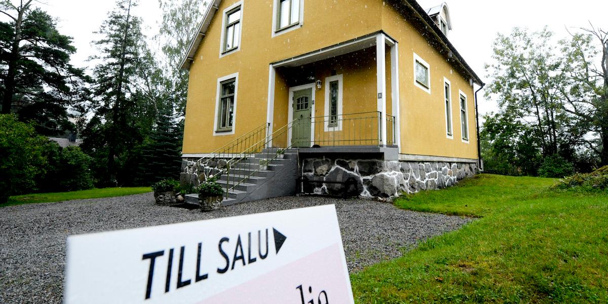 Ekonomisk press får svenskarna att vilja sälja sin bostad