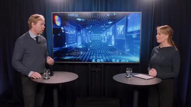 David Ingnäs och Emma Fällman i en TV-studio