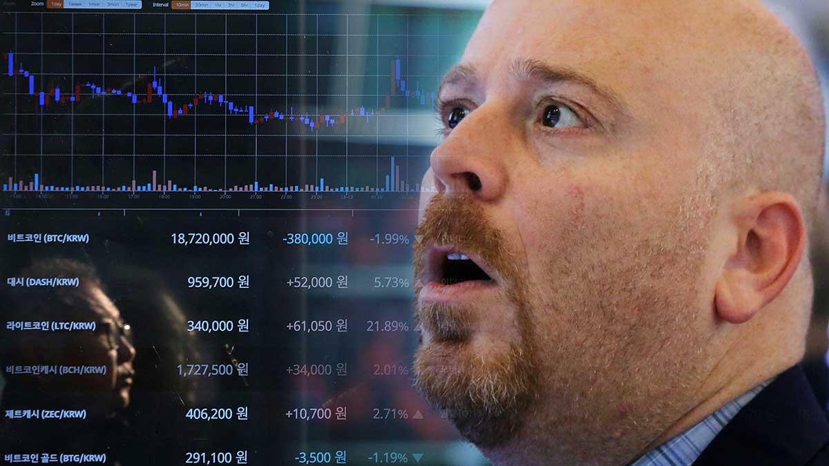 Bitcoin rasar just nu ner i källaren - och drar med sig alla kryptovalutor i det dramatiska fallet. (Foto: TT)