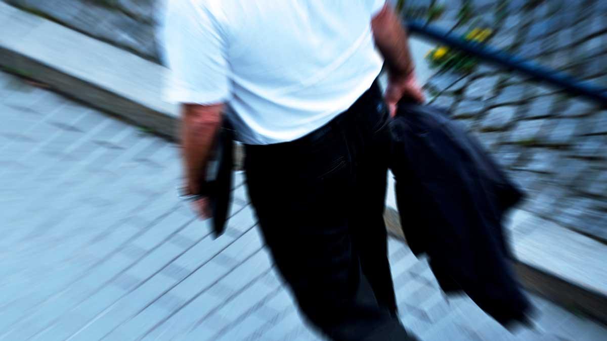 SwedSec har utfärdat en varning till en bolånegivare. Bolånerådgivaren har i ett flertal låneansökningar ändrat inkomstuppgifter som kunderna lämnat i sin kreditansökan. (Foto: TT)