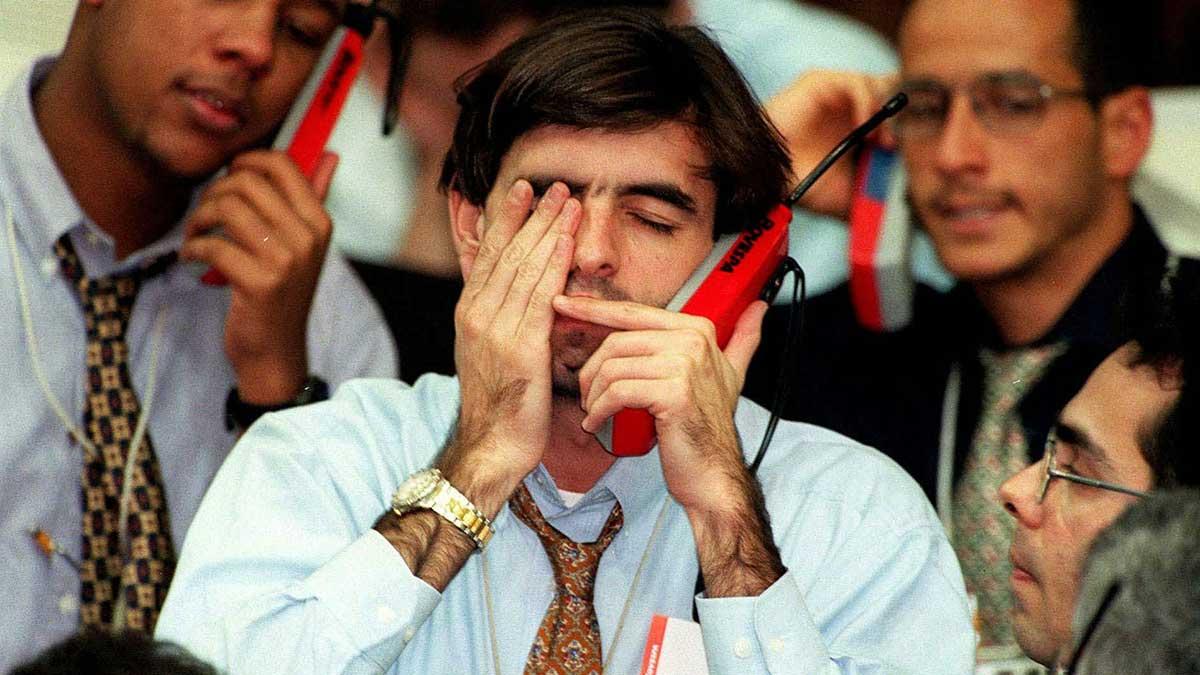 Stockholmsbörsen har i linje med Europabörserna följt Wall Street nedåt och handlas en bra bit under nollan på månadens första handelsdag. (Foto: TT)