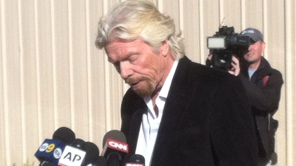 Sir Richard Branson anser att Theresa May inte verkar för storbritanniens bästa. (Foto: TT)