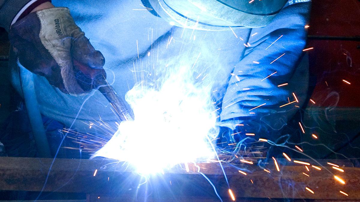 Svenska industriföretag överträffade sina prognoser för investeringar under 2017. (Foto: TT)