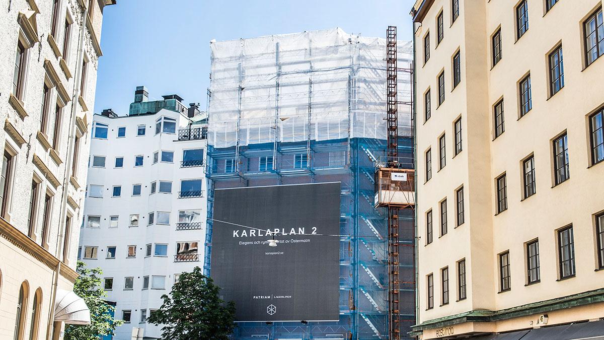 Lagerlings säljer bostadsrätter på Östermalm och Djurgården och enligt mäklaren som jobbar där och uttalar sig i artikeln - han var fjolårets bäst säljande fastighetsmäklare - har priserna nu bottnat. (Foto: TT)