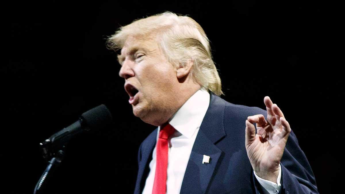 Donald Ttrump är säker på att företag i USA inte lämnar landet