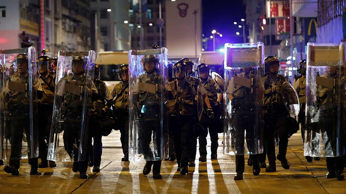 hongkong-kina-poliser