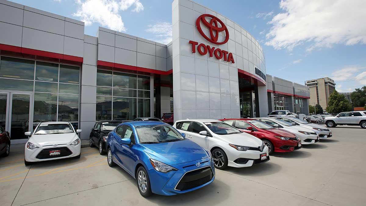 Toyota uppger att valutan kommer påverka resultatet negativt med 180 miljarder yen. (Foto: TT)