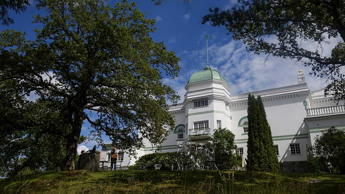 Det mäktiga jugendpalatset Thielska Galleriet säljs av staten för 8,1 miljoner kronor, det är mindre än en femtedel av marknadsvärdet. (Foto: TT)