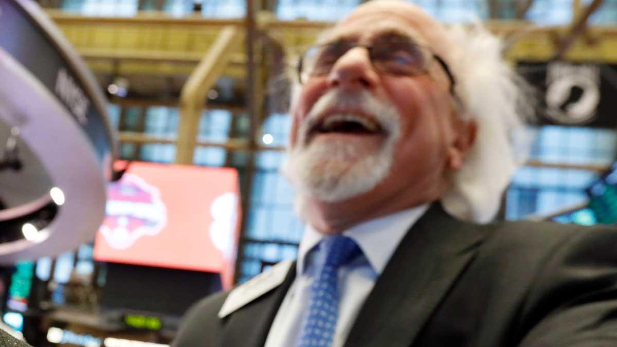De amerikanska börserna steg i ett kursrally på måndagen och byggde vidare på uppgångarna i Europa tidigare på dagen. (Foto: TT)