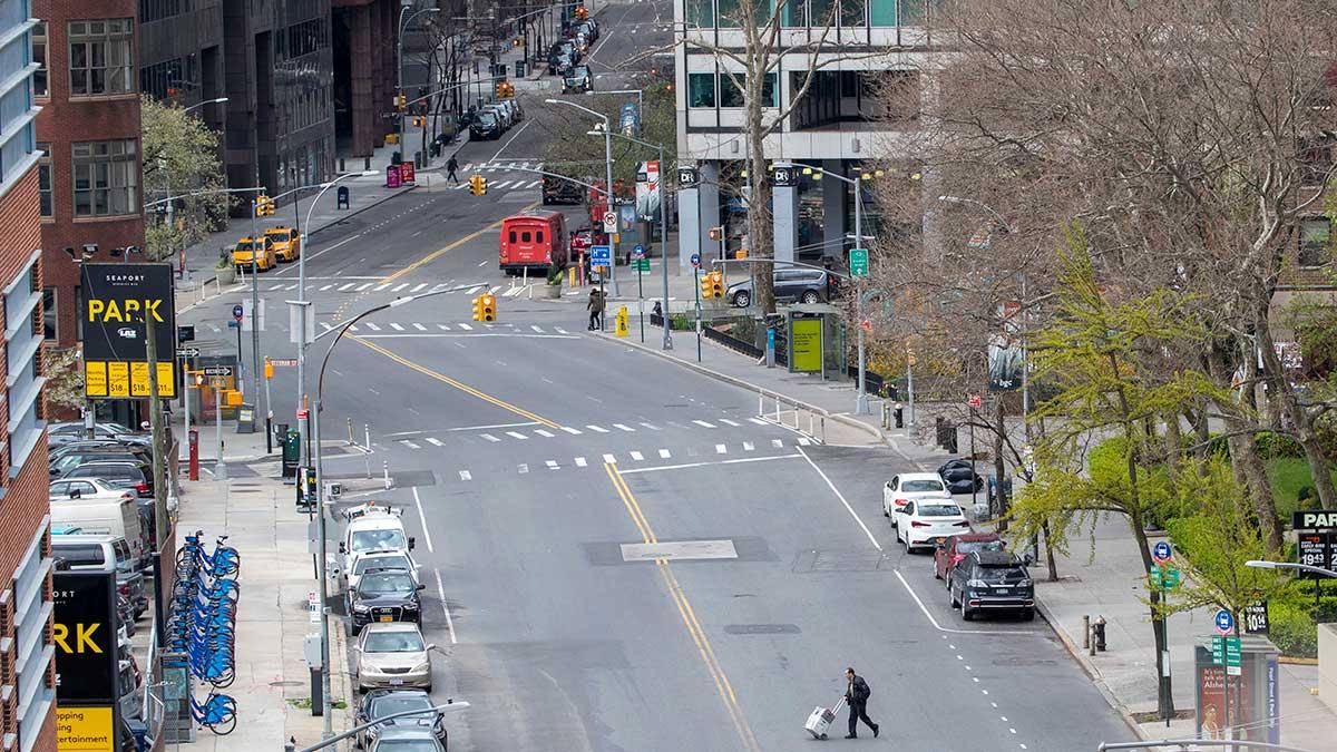 Fed-chefen i Boston varnar för att öppna upp ekonomin för snabbt då det i efterhand kan visa sig vara ett misstag. (Foto: TT)