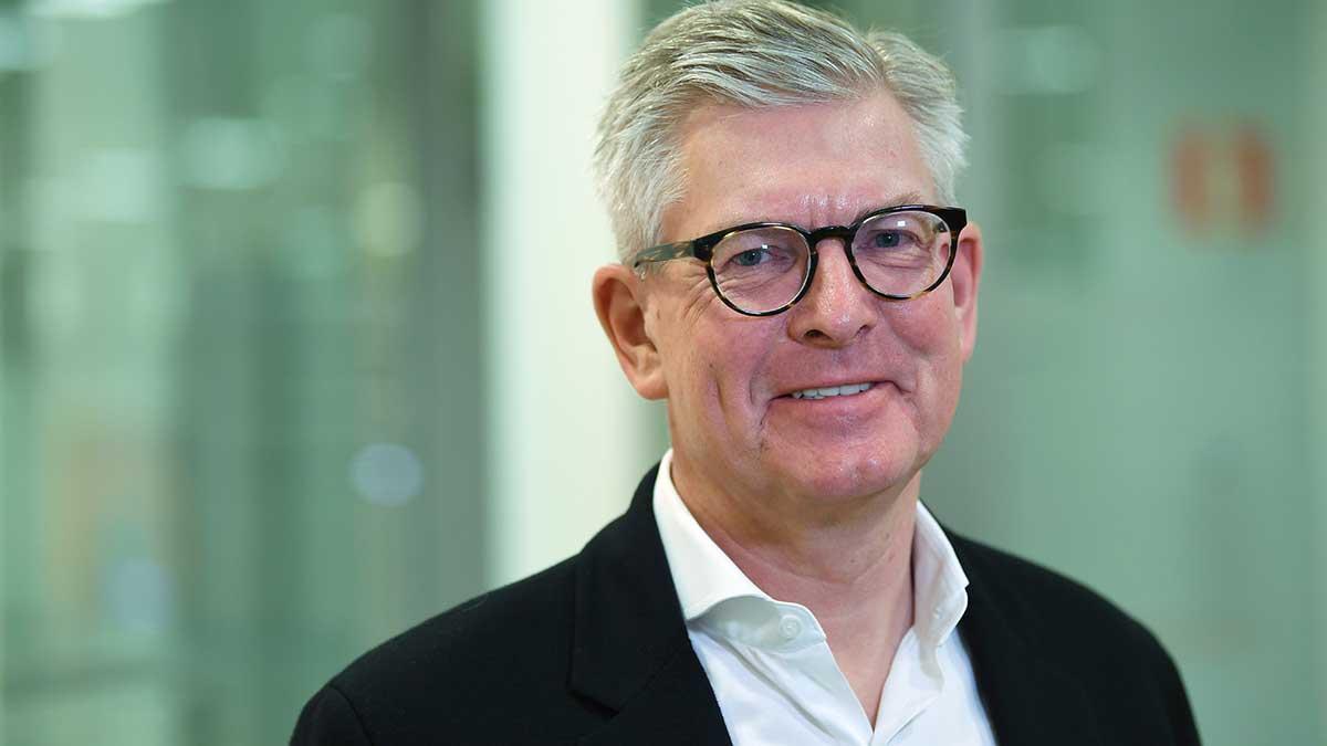 Ericssonchefen Börje Ekholm har skäl att se nöjd ut efter en klart överraskande resultatrapport. (Foto: TT)