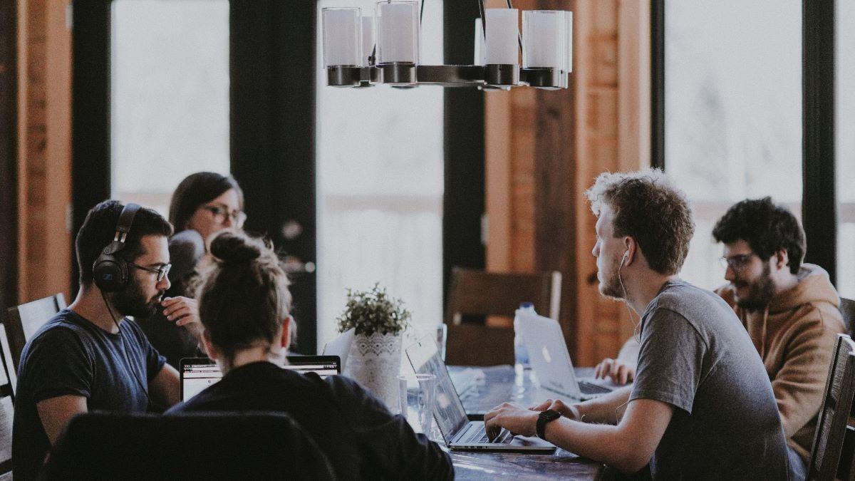 Efter att Kommuninvest har meddelat ett förhöjt fokus på nya projekt kan marknaden för sociala obligationer snabbt växa i Norden. (Foto: Unsplash)