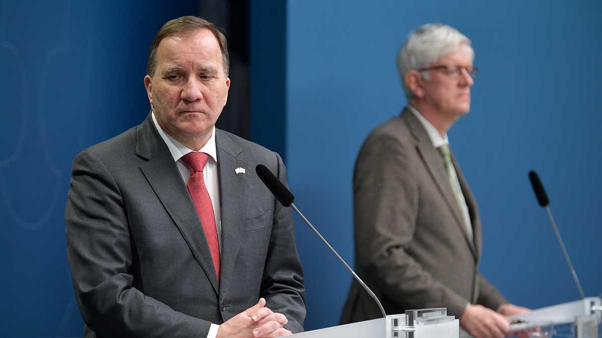 Stefan Löfven och Folkhälsomyndighetens generaldirektör generaldirektör Johan Carlson