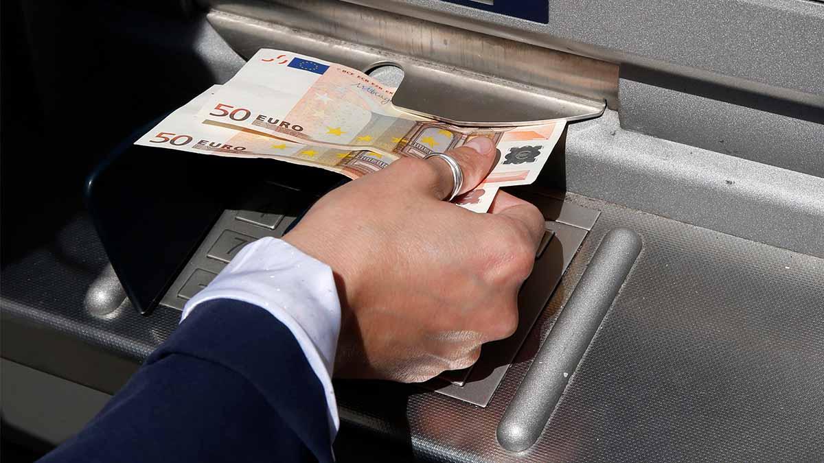 Euroländernas ekonomi växer snabbare än väntat