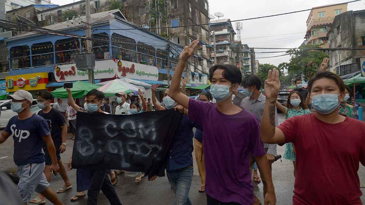 banker Myanmar