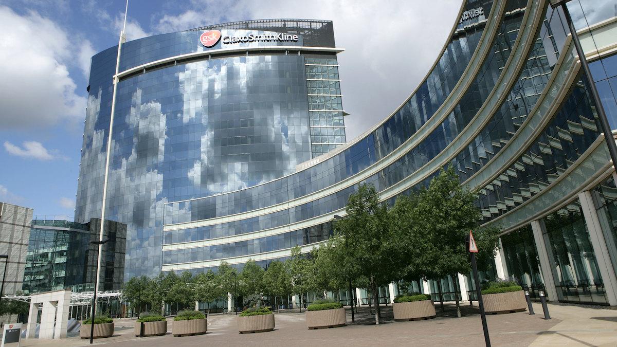 GlaxoSmithKlines huvudkontor i Brentford, London, läkemedelsbolagets vaccin Cervarix har i en studie visat sig effektivt skydda mot livmoderhalscancer.
