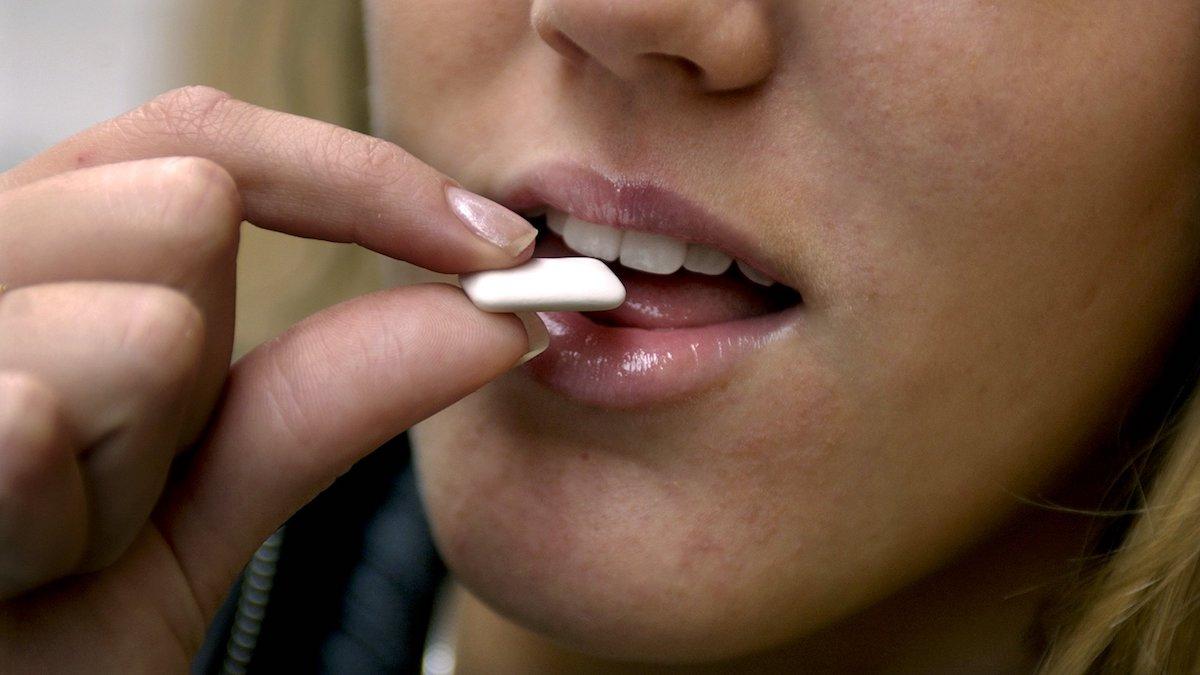 Ett experimentellt tuggummi kan reducera mängden virus i saliv