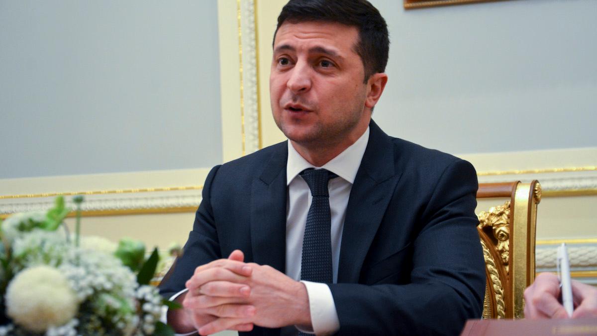 Det värsta Ukrainas president Volodomyr Zelenskyj hört den senaste tiden var en ledande EU-politiker som ville ha bevis för att krigsförbrytelserna i Butja inte var iscensatta