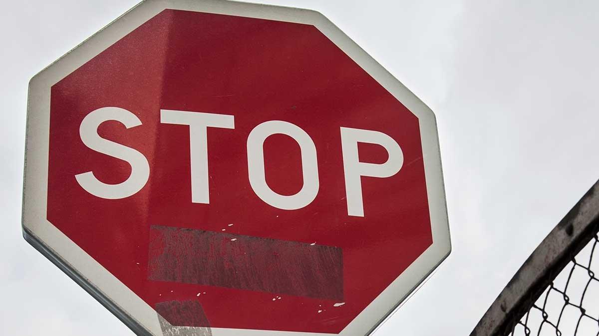 stoppskylt