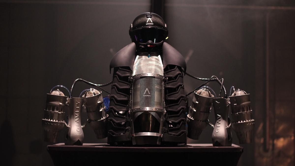 Flygande räddningstjänst – Jetsuit går 800 kilometer i timmen