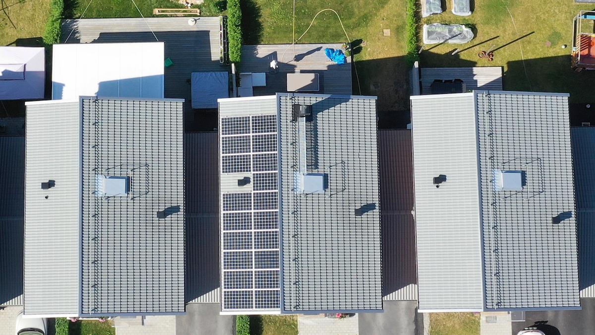 Majoriteten av svenskarna vill ha solpaneler på taket
