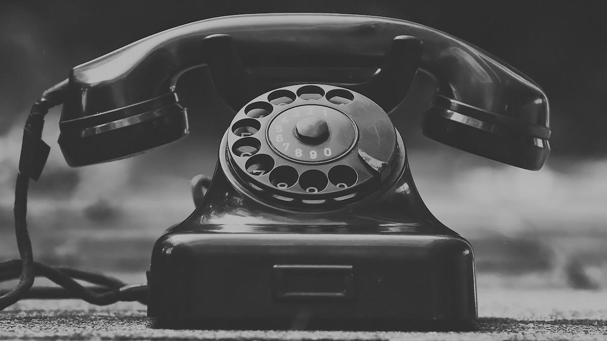 gammal telefon