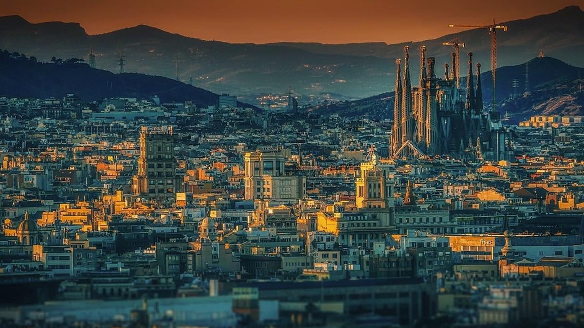 Spanien