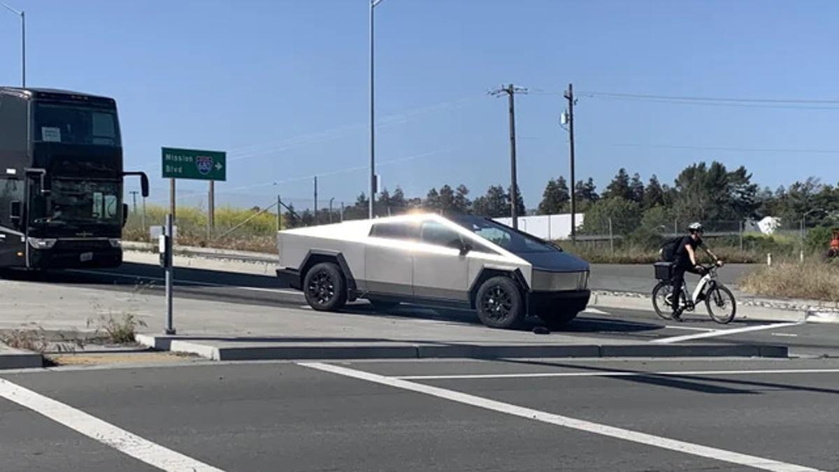 Tesla Cybertruck