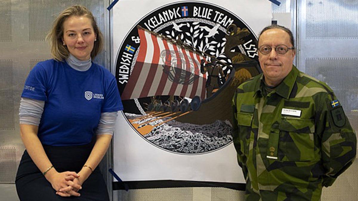 Lagledare för det vinnande laget i övningen i cybersäkerhet, Locked Shields 2023, Brynja Huld Óskarsdóttir, Island och Patrik Fältström, Sverige