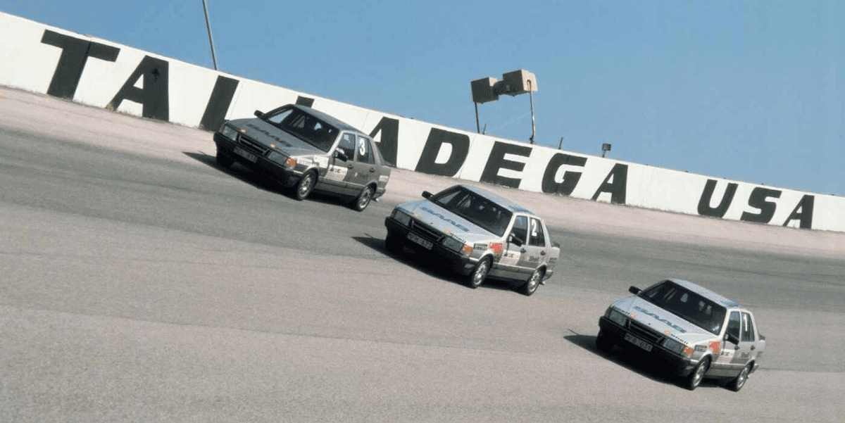 SAAB 9000