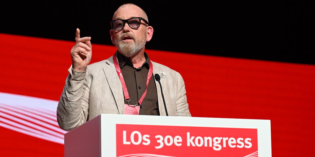 Johan Lindholm väljs till ny ordförande under LOs kongress på Waterfront i Stockholm.