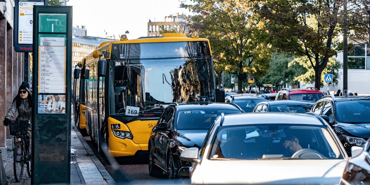 Max 30km/timmen i Malmö. Cykelfrämjandets ordförande, Per Hasselberg, vill sänka till 20km/timmen. (Foto: TT)