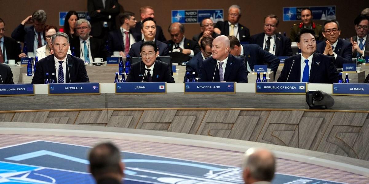 Australien ger sitt största stödpaket till Ukraina
