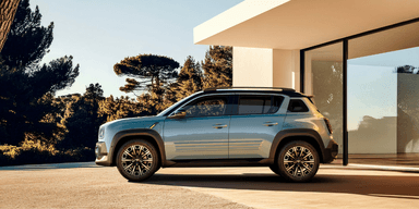Säkert en kul och kompetent elbil för både familjen och paret, staden och landet. (Foto: Renault)
