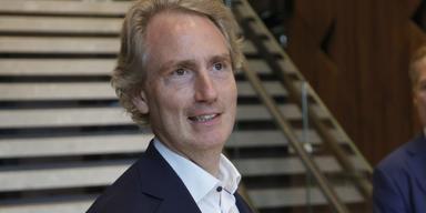 Erik Selin är ordförande och största ägare i nischbanken Norion.